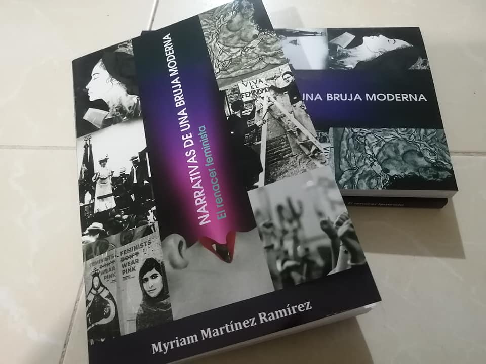 Ejemplares físicos del libro Narrativas de una Bruja Moderna de Myriam Martínez Ramírez