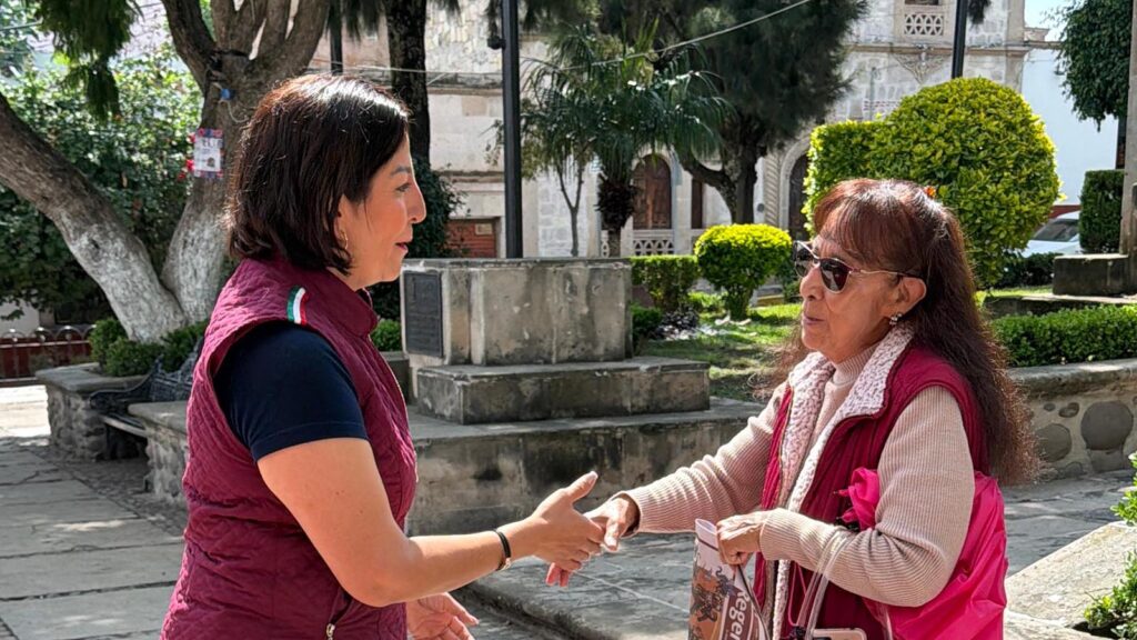 Doce años después, Myriam Martínez vuelve a caminar Charo: “La transformación se fortalece escuchando al pueblo”